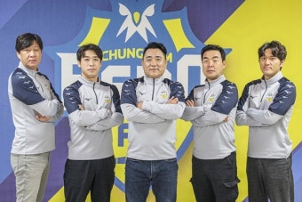 충남아산FC, 2025시즌 새 감독으로 배성재 선임!