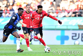 '린가드 홈데뷔' 서울, 5만명 이상 운집했지만 인천과 0-0 무