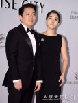 이범수와 파경 이윤진 돈줄 끊고 집안 문 닫는다고 해결 안돼 폭로 [전문]