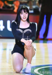 [ST포토] 치어리더 하지원, '1초 배수지'