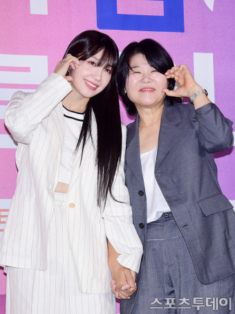 [ST포토] 정은지-이정은, 손 꼭 붙잡고