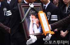 [ST포토] 대학로 소극장 학전 이끈 김민기 영면