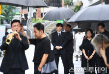 [ST포토] 고인 가는 길 함께하는 설경구
