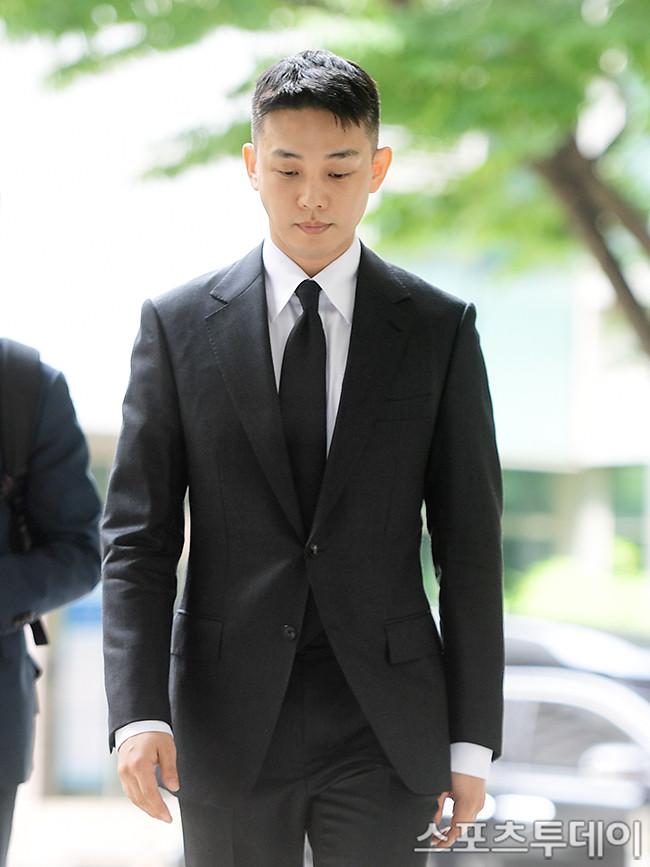 유아인, 1심 유죄 판결에 부친상 호소…현재의 죄책감 토로