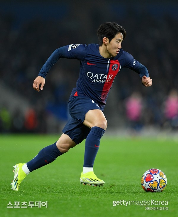 PSG, 이강인 결장 속 역전승으로 Champions League 4강 진출!
