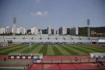 '잔디 문제 해결책은?' 프로축구연맹, 'K리그 그라운드 개선방안 심포지엄' 개최