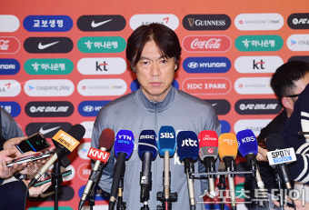 이강인·김민재 다독인 홍명보 감독 
