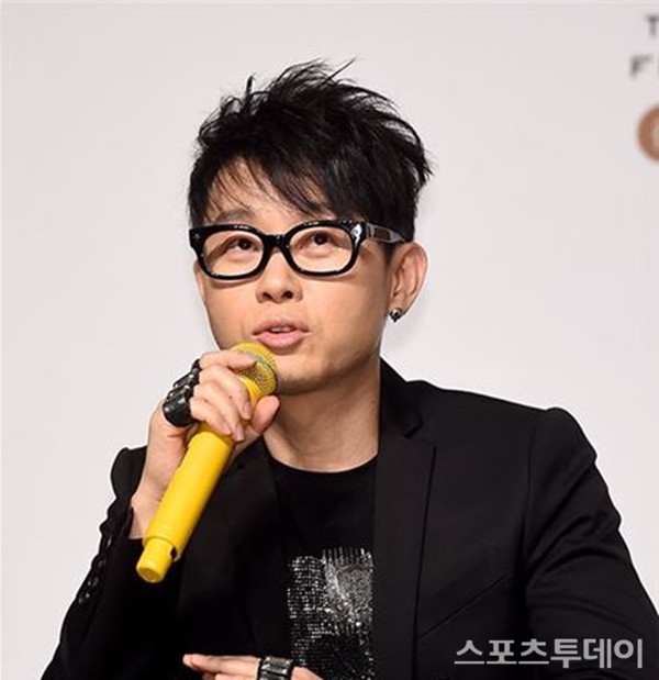조용필, 제주항공 참사 희생자 애도로 대전 콘서트 연기 결정