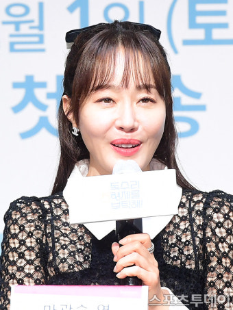 [ST포토] '독수리 5형제를 부탁해!' 출연 소감 전하는 엄지원