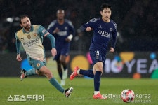 '이강인 45분' PSG, 맨시티에 '0-2→4-2' 대역전승