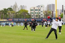 선수협-KIA, 유소년 야구클리닉 두드림 개최