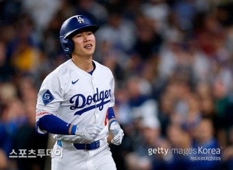김혜성, 대주자 교체 출전했지만 득점 실패…'복귀전' 커쇼 4이닝 5실점