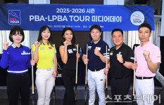 [ST포토] 서한솔-김상아-김가영-강동궁-조재호-최원준, PBA리그 새 시즌 기대해주세요