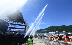 [ST포토] 여수 물대포와 함께 즐기는 비트펠라하우스 공연