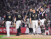 [ST포토] KT, 두산에 8-1 대승