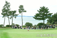 [ST포토] 바다와 맞닿은 페어웨이 골프링크스