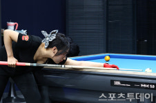 [ST포토] 당구선수 장가연, 자세를 낮추고
