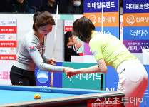[ST포토] 김가영-정수빈, LPBA 인기 스타의 맞대결