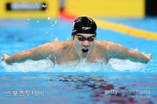 김민섭, 남자 접영 200m 동메달…4위와 단 0.01초 차