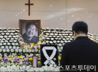 [ST포토] 슬픔 가득한 故 최불암 빈소