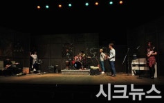 [시크포토]뮤지컬 오디션, 흥겨운 선율이 일렁이는 연습실