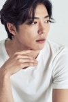 [뷰티철학] 김재욱 완벽 슈트핏 ‘탄탄 섹시 몸매’ 유지법 한 가지 ‘수영’