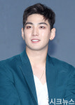 [시크포토]뉴이스트 W 백호 심쿵하는 비주얼 