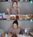 오마이치킨우두점 | [V앱먹방] 오마이걸 지효, 치킨·볶음면·시리얼까지 '완식 아이돌'