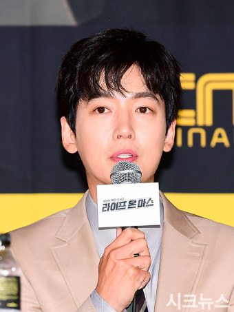 [시크포토]'라이프 온 마스' 출연 소감 전하는 정경호