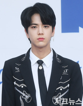 [시크포토]더 보이즈 영훈 '매일이 리즈시절'(소리바다어워즈)
