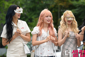 [더셀럽포토]네이처 루, '가면이 없어요'