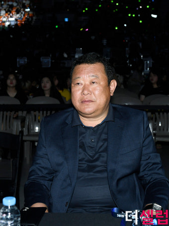 [더셀럽포토]2019 소리바다 어워즈 전문위원장 더셀럽-티브이데일리-스포츠투데이 대표 박용덕