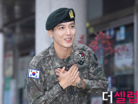 [더셀럽포토]정용화, 전역 하는날 기분은...