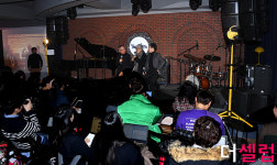 [더셀럽포토]33년 만에 새 앨범 발표한 봄여름가을겨울