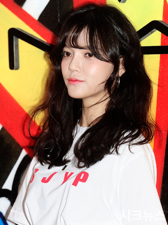 AOA 지민, 오늘(3일) 부친상…슬픔 속에 빈소지켜