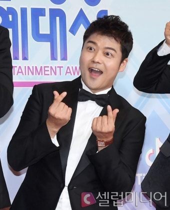 전현무, ‘나혼자산다’ 2년 만에 복귀 “6월 11일 방송부터 고정” [공식]
