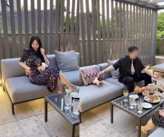한예슬, 10살 연하 남친 류성재와 여유 넘치는 가든 파티 [셀럽샷]