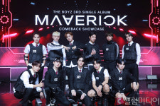 [셀럽포토]더보이즈 모두가 센터 비주얼