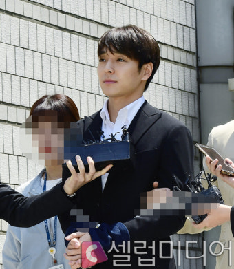 '정준영 단톡방' 최종훈, 오늘(8일) 출소…정준영은 복역 중
