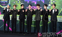 [셀럽포토]모두가 센터 비주얼 NCT드림, 여기가 천국