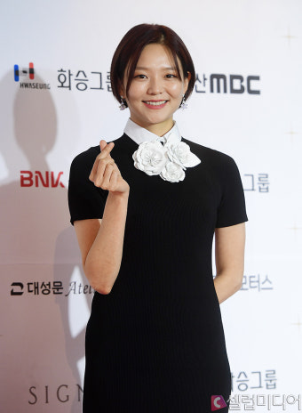 이솜, 매니지먼트mmm과 전속계약…김태리·안재홍과 한솥밥[공식]