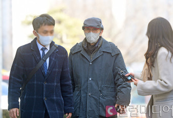 [셀럽포토]'오징어게임' 오영수, 6년 만에 강제추행 재판 “처신 잘못했다”
