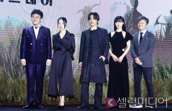 연상호 감독의 덕질 끝판왕…'기생수', 세계관 확장 新이야기[종합]