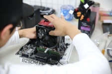 게이밍 컴퓨터 배틀그라운드 용산 컴디씨서 조립식 컴퓨터 조립 특가진행