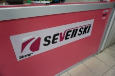 지산리조트 렌탈샵 세븐스키 다양한 장비와 신상의류로 인기몰이