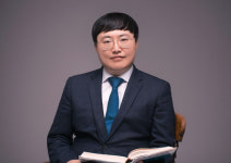 가정파탄 책임 묻는 상간자 소송, 창원이혼전문변호사의 법률적 조력이 필수적인 이유는?