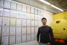 글로벌 기업 중심의 AI 윤리 기준 도입... 국내 AI 챗봇 심심이 런칭