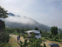 지리산속 고요한 차박명소 구례 번덕뜰