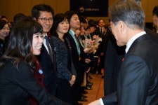 체리츠 이수진 대표, 수상한 메신저 수출실적과 공익성 인정받아 대통령 표창 수상