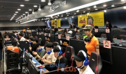 카카오게임즈 카카오 PC방 배틀 시즌1: 서울편 종료
